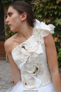 Robe de mariée avec broderie main Haute Couture